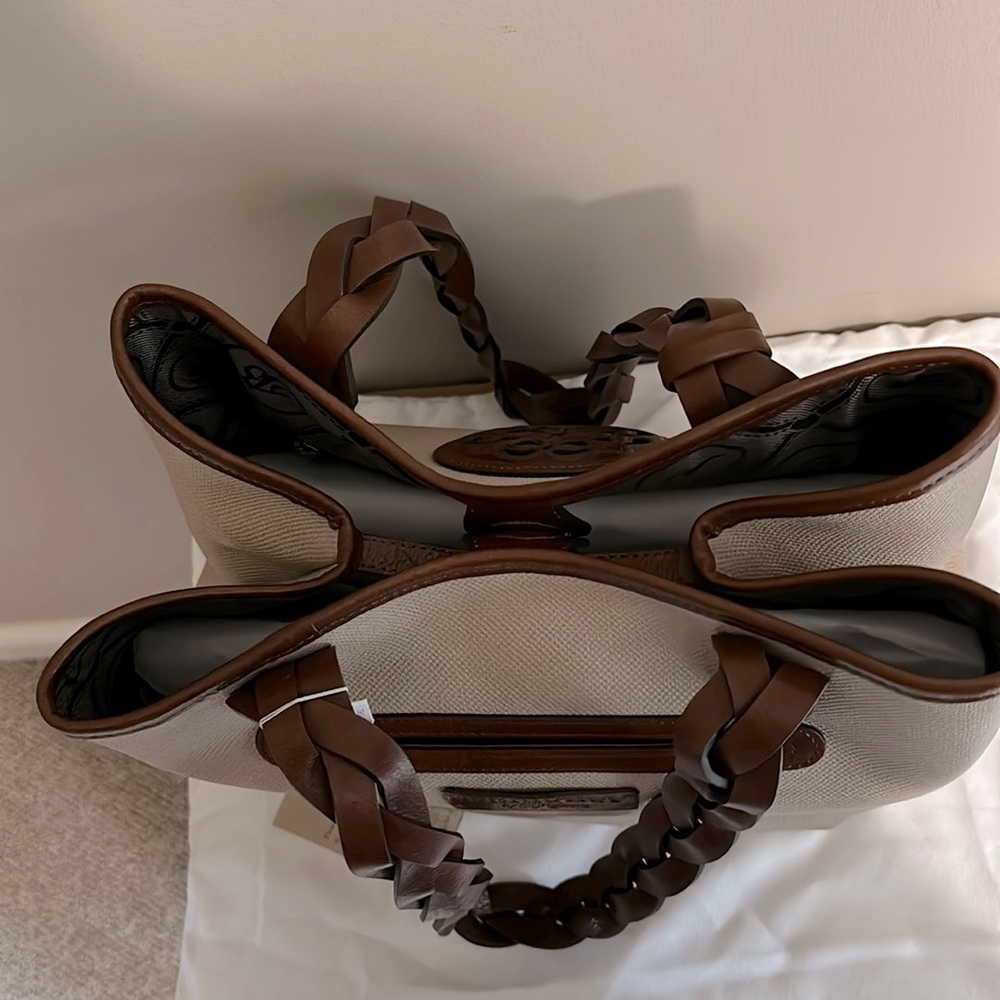 Brighton Cirrus Winged Tote - NWT & Registration Card - Picture 7 of 13